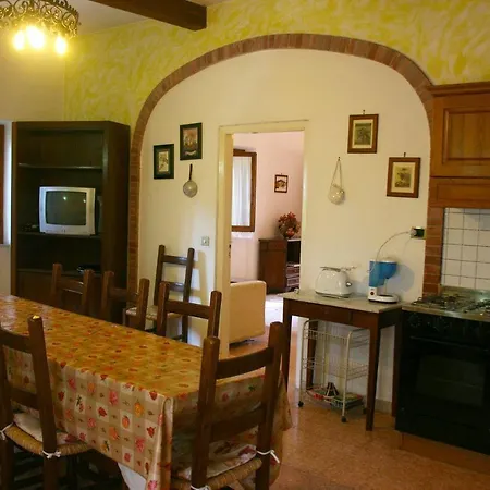 Villa Petrignano Sleeps 10 Pool Air Con Wifi